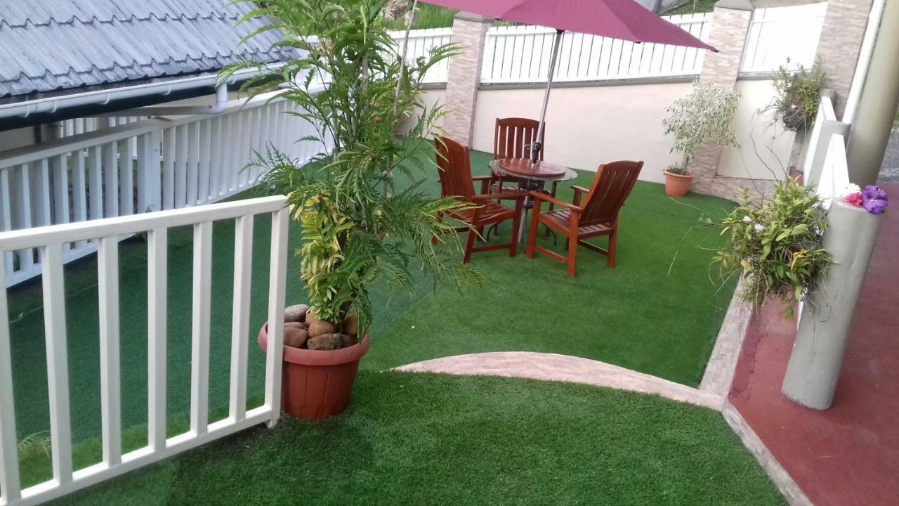 Ferienwohnung Shay Lyah Self Catering Victoria Exterior foto