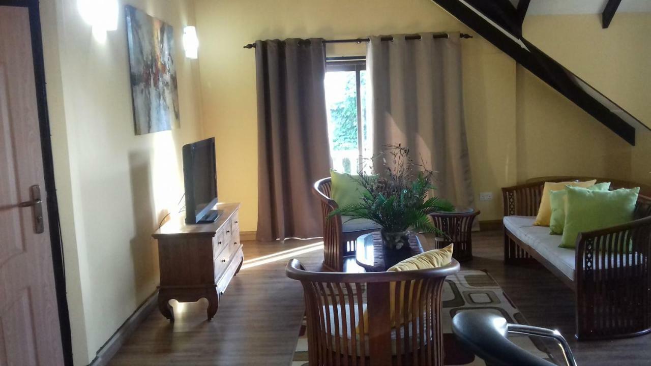 Ferienwohnung Shay Lyah Self Catering Victoria Exterior foto
