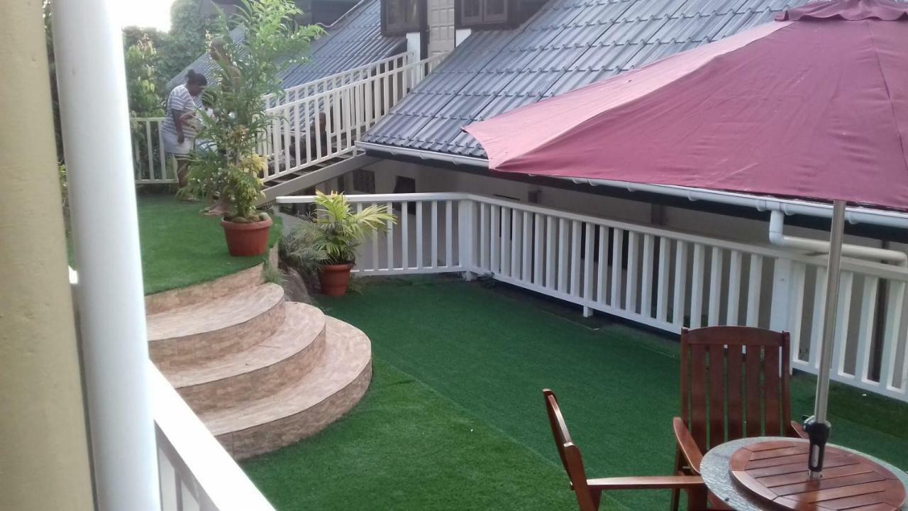 Ferienwohnung Shay Lyah Self Catering Victoria Exterior foto